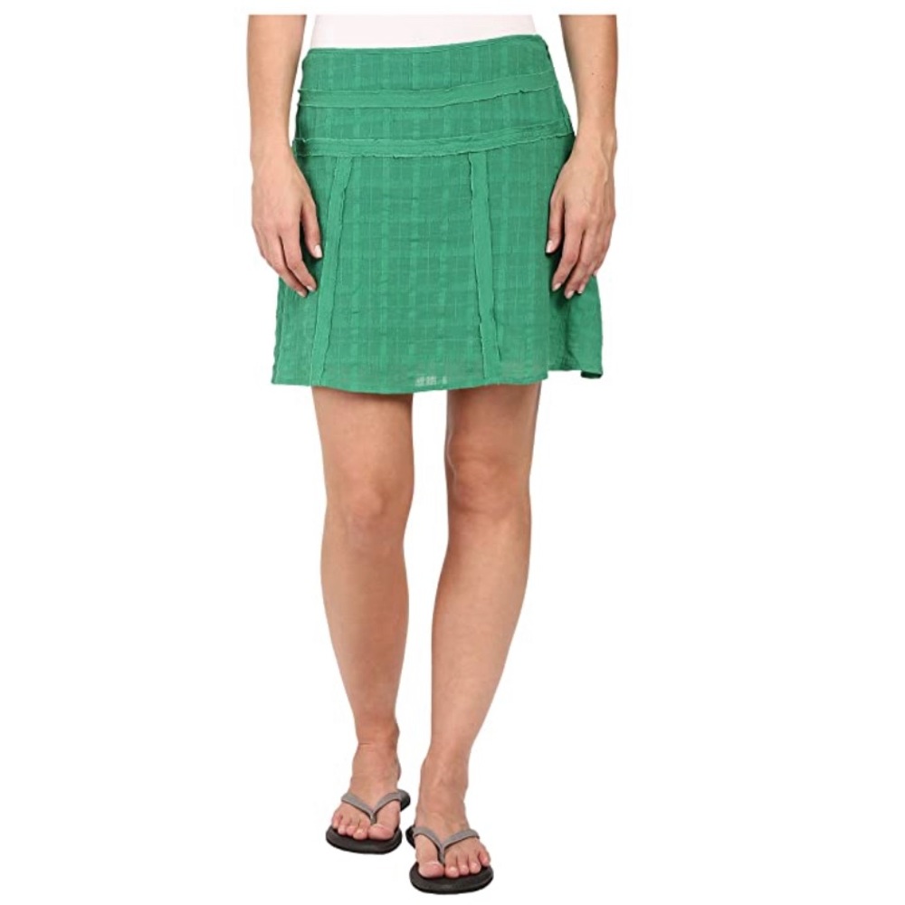 Erin-style Prana size 2 skirt in line. No defects. Side zipper.